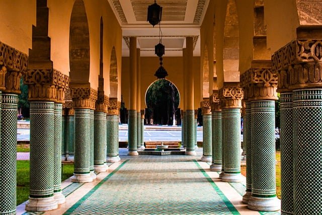 ஓர் எதிர்காலக் கட்டிடக்கலை ஓர் எதிர்காலக் கட்டிடக்கலை